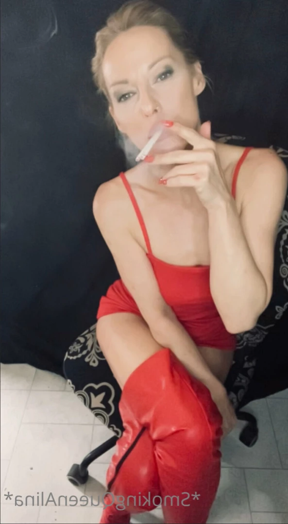 smokingqueenalina Onlyfans leaked photo 11320363 on Hotleaks.tv