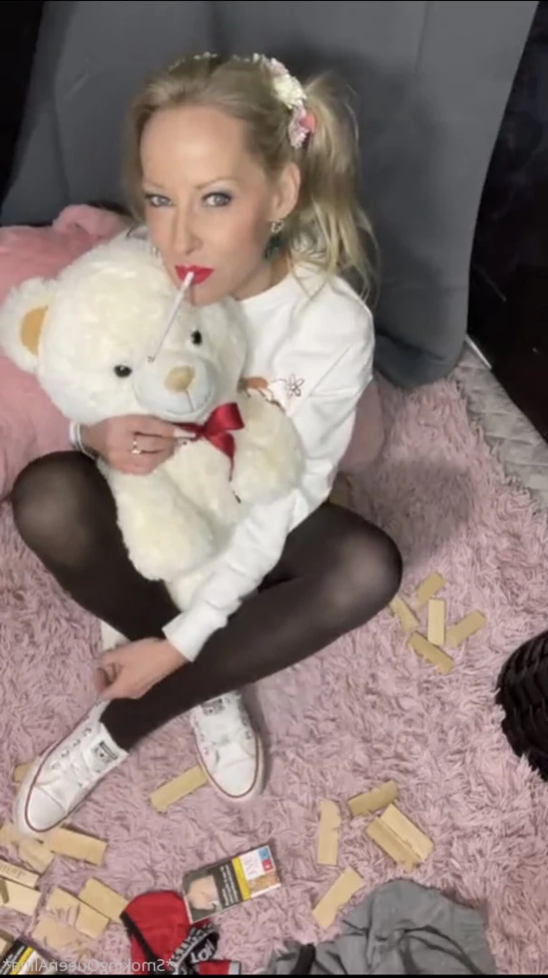 smokingqueenalina Onlyfans leaked photo 11321049 on Hotleaks.tv