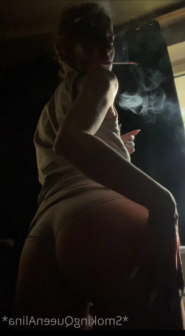 smokingqueenalina Onlyfans leaked photo 11812388 on Hotleaks.tv