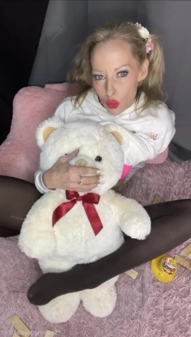 smokingqueenalina Onlyfans leaked photo 12909056 on Hotleaks.tv