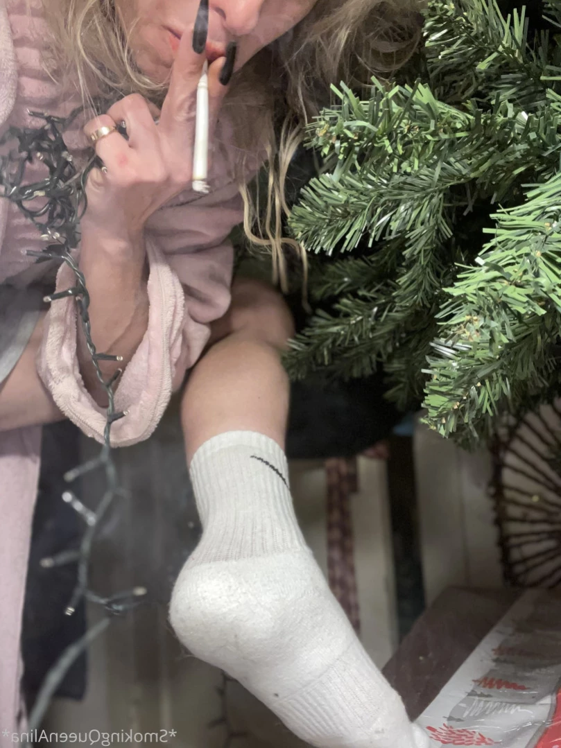 smokingqueenalina Onlyfans leaked photo 13741896 on Hotleaks.tv