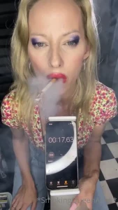 smokingqueenalina Onlyfans leaked video 13743325 on Hotleaks.tv