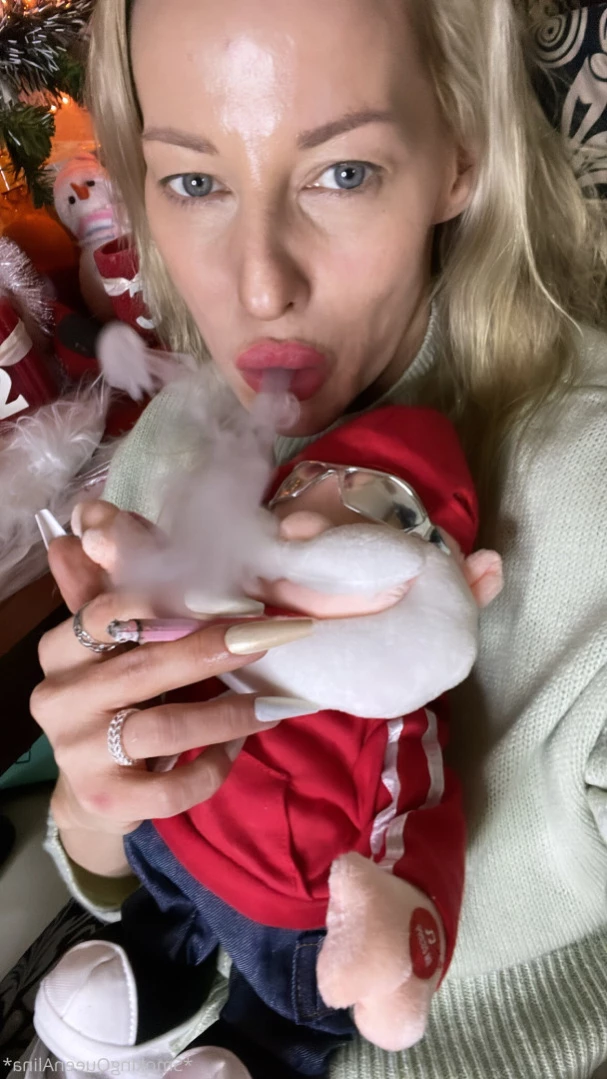 smokingqueenalina Onlyfans leaked photo 14241688 on Hotleaks.tv