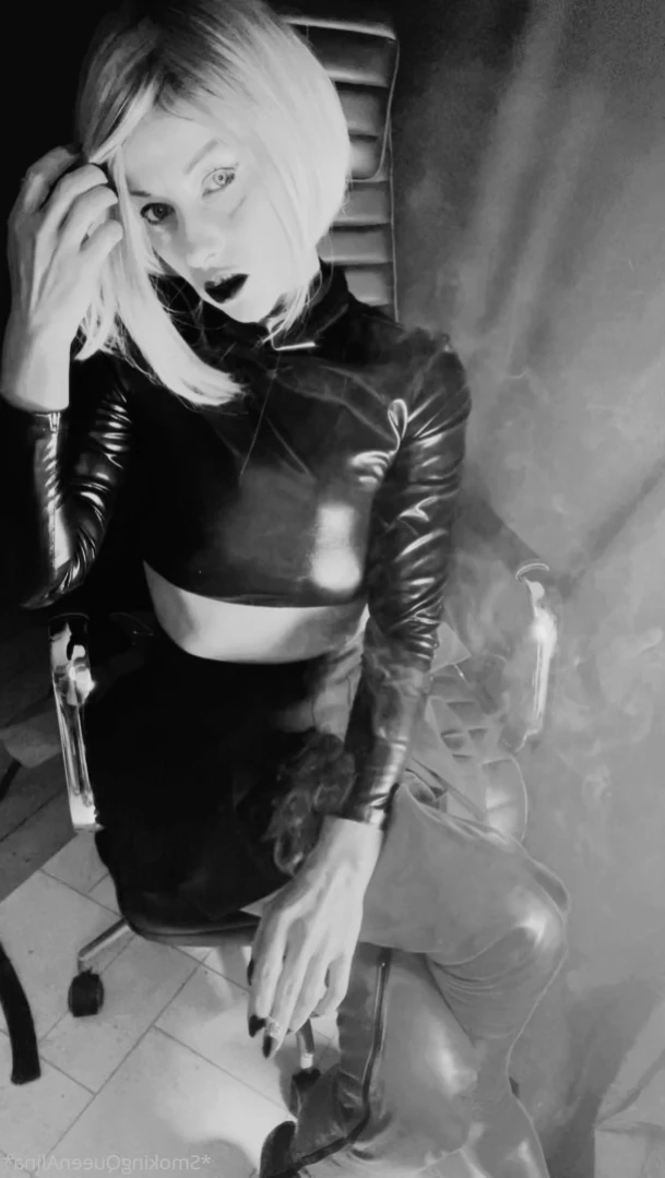 smokingqueenalina Onlyfans leaked photo 14427414 on Hotleaks.tv