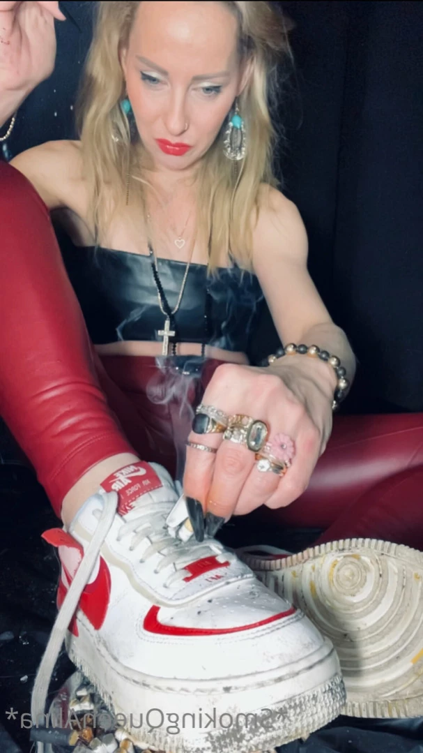 smokingqueenalina Onlyfans leaked photo 14463137 on Hotleaks.tv