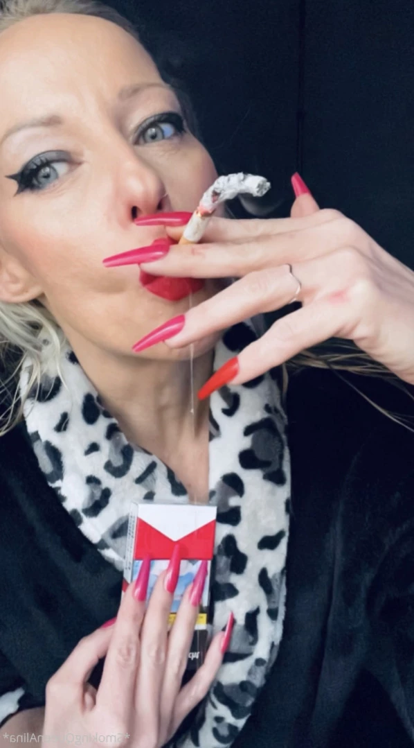 smokingqueenalina Onlyfans leaked photo 15647105 on Hotleaks.tv