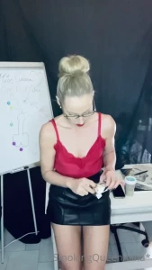 smokingqueenalina Onlyfans leaked video 15875950 on Hotleaks.tv