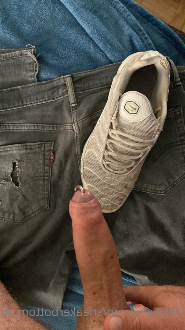 Sneaker/Sagger fun [ sneakerbottom_wue ] Onlyfans leaked photo 11938583 on Hotleaks.tv
