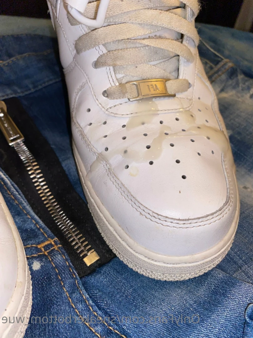 Sneaker/Sagger fun [ sneakerbottom_wue ] Onlyfans leaked photo 12074260 on Hotleaks.tv
