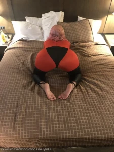 974439