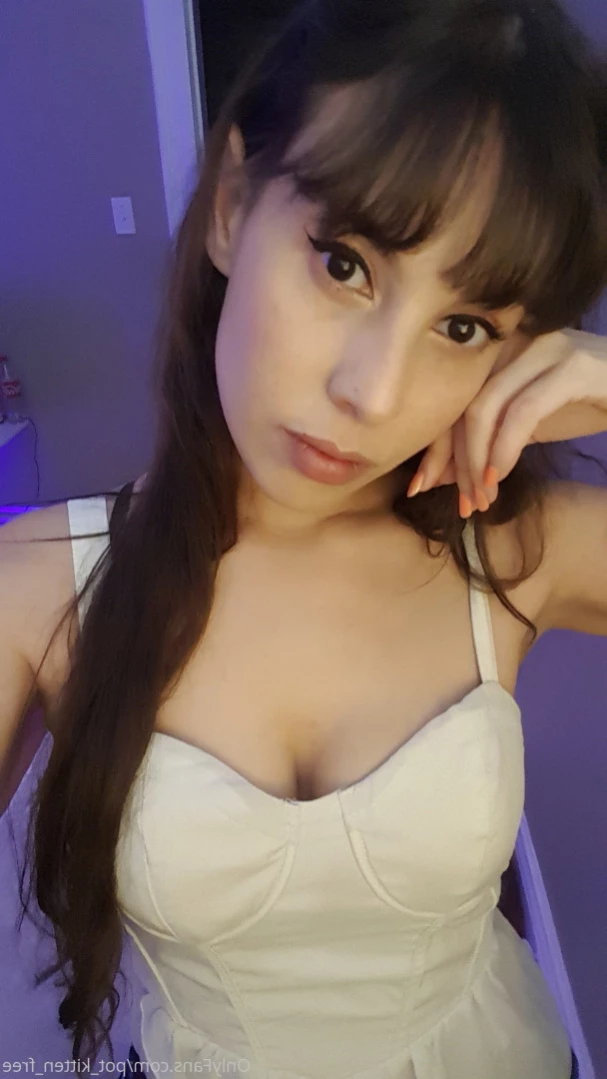 YOUR POCKET KITTEN 😇 [ softcore_kitten ] Onlyfans leaked photo 11318245 on Hotleaks.tv