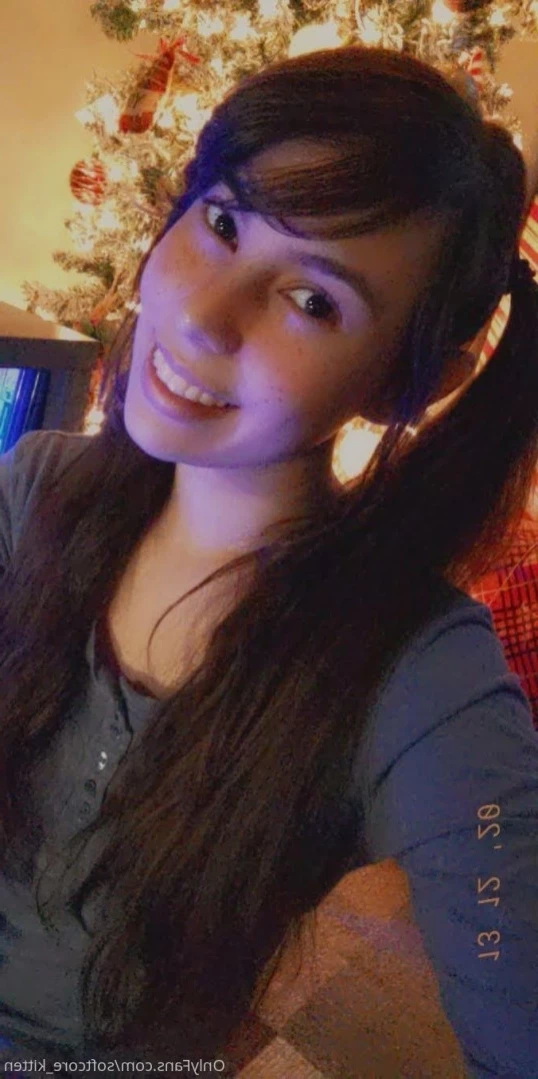 YOUR POCKET KITTEN 😇 [ softcore_kitten ] Onlyfans leaked photo 16186115 on Hotleaks.tv
