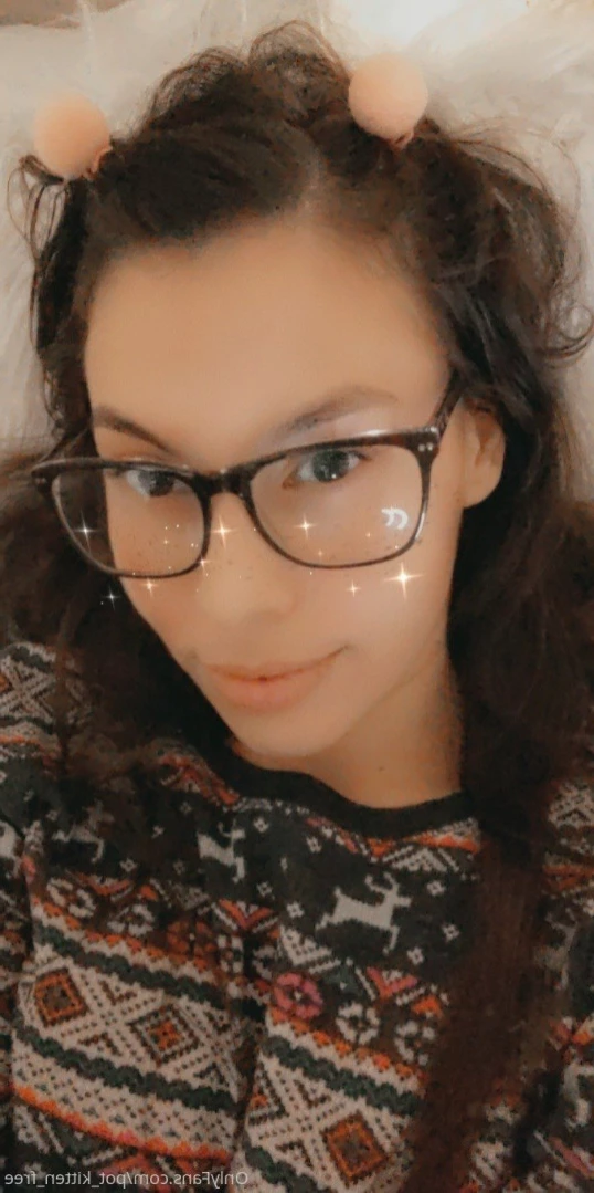YOUR POCKET KITTEN 😇 [ softcore_kitten ] Onlyfans leaked photo 16198779 on Hotleaks.tv