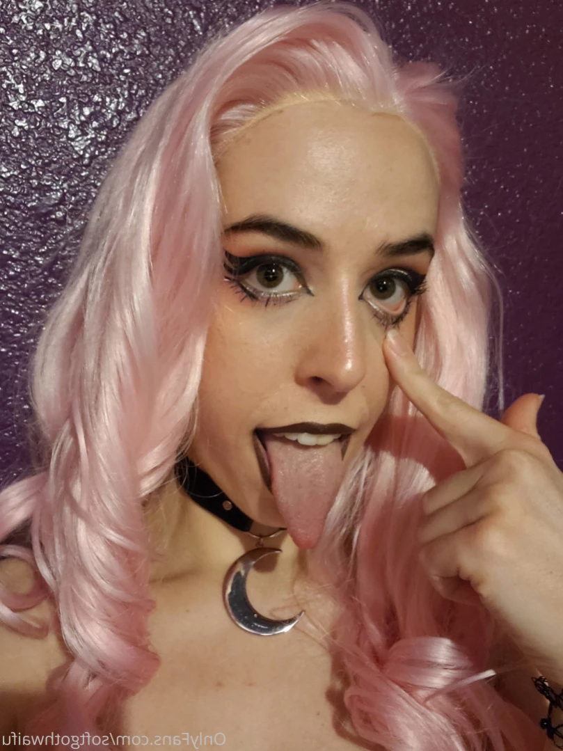 Rin [ softgothwaifu ] Onlyfans leaked photo 15052059 on Hotleaks.tv