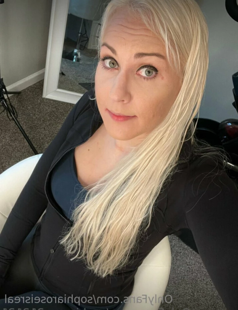 Sophia Rose 🆓 [ sophiaroseisreal ] Onlyfans leaked photo 14450971 on Hotleaks.tv