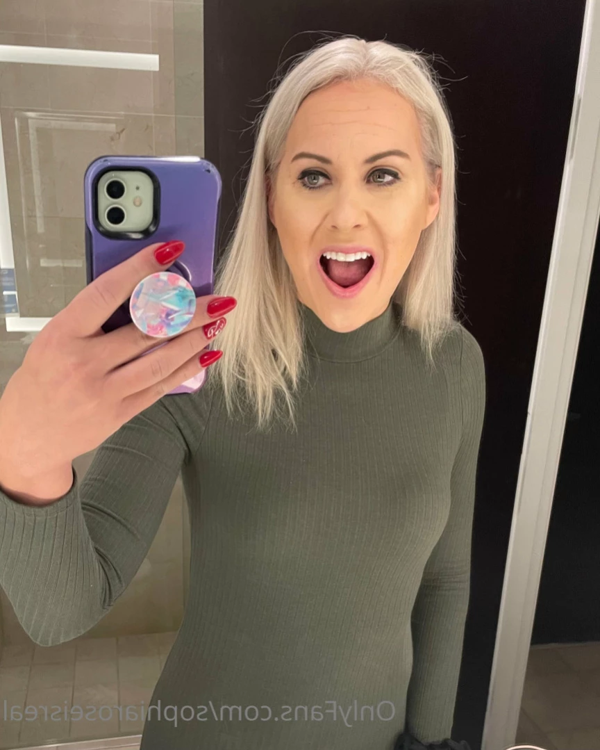Sophia Rose 🆓 [ sophiaroseisreal ] Onlyfans leaked photo 14489863 on Hotleaks.tv
