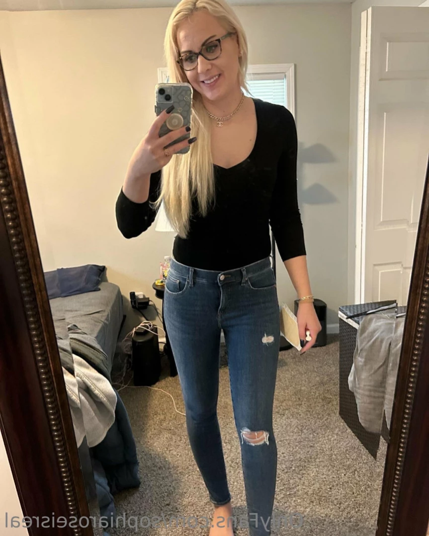 Sophia Rose 🆓 [ sophiaroseisreal ] Onlyfans leaked photo 15422204 on Hotleaks.tv