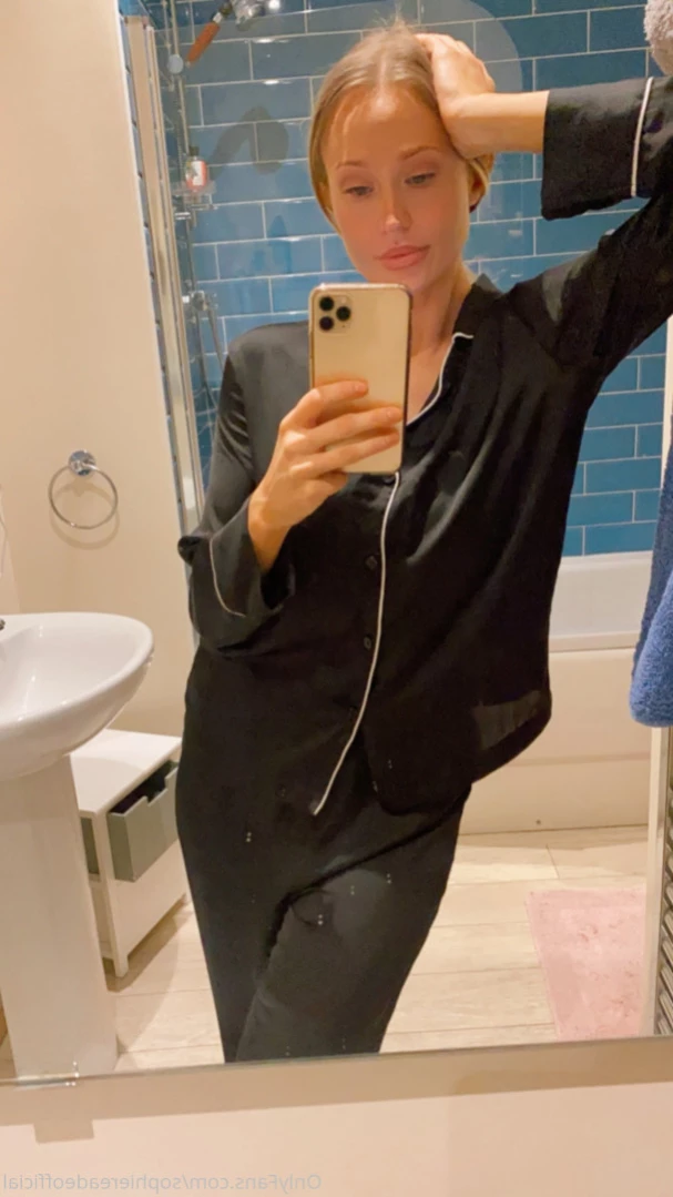 Sophie Reade [ sophiereadeofficial ] Onlyfans leaked photo 14461945 on Hotleaks.tv
