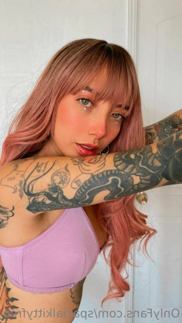 Gatita Spacial [ spacialkittyfree ] Onlyfans leaked photo 14360672 on Hotleaks.tv