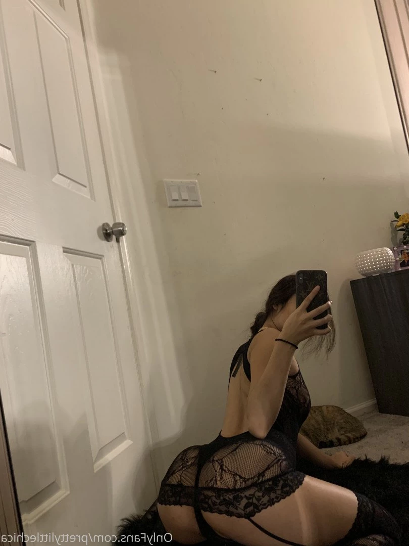 𝓒𝓱𝓲𝓺𝓾𝓲𝓽𝓪 ✨ [ prettylittlechica ] Onlyfans leaked photo 975472 on Hotleaks.tv