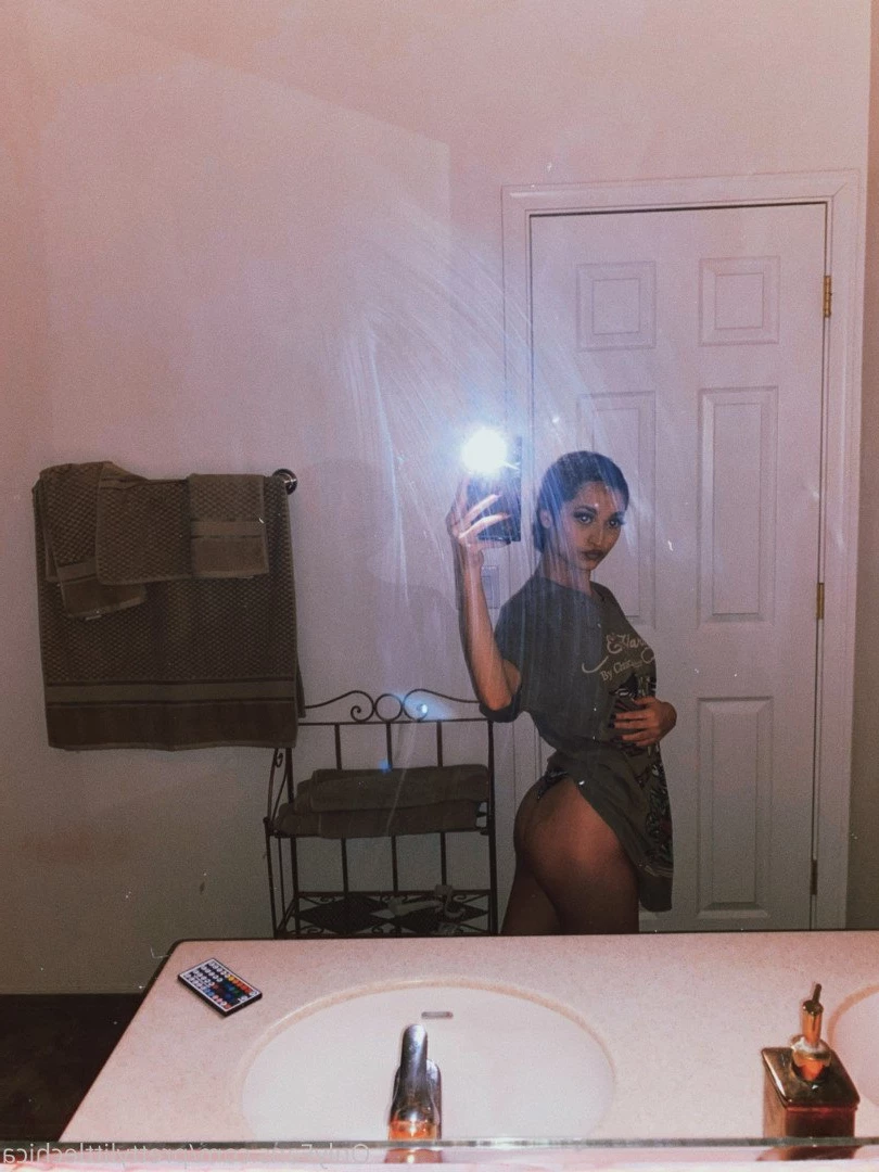 𝓒𝓱𝓲𝓺𝓾𝓲𝓽𝓪 ✨ [ prettylittlechica ] Onlyfans leaked photo 975611 on Hotleaks.tv