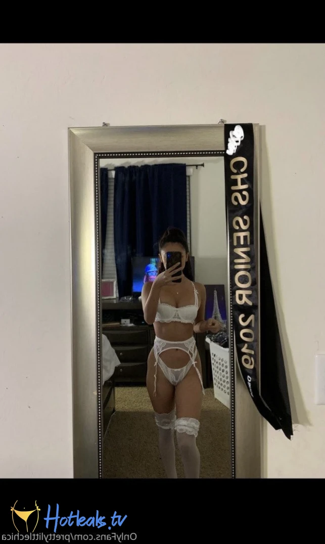 𝓒𝓱𝓲𝓺𝓾𝓲𝓽𝓪 ✨ [ prettylittlechica ] Onlyfans leaked photo 975676 on Hotleaks.tv