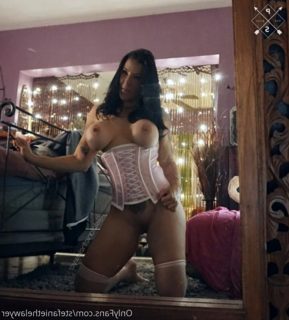 Stefanie Aston, Esq. [ stefaniethelawyer ] Onlyfans leaked photo 11351773 on Hotleaks.tv