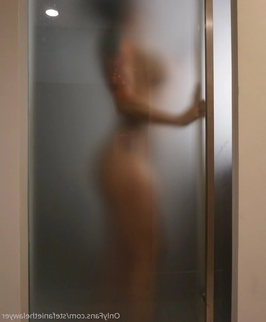 Stefanie Aston, Esq. [ stefaniethelawyer ] Onlyfans leaked photo 14384833 on Hotleaks.tv