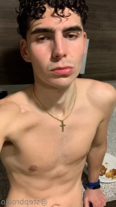 15561515
