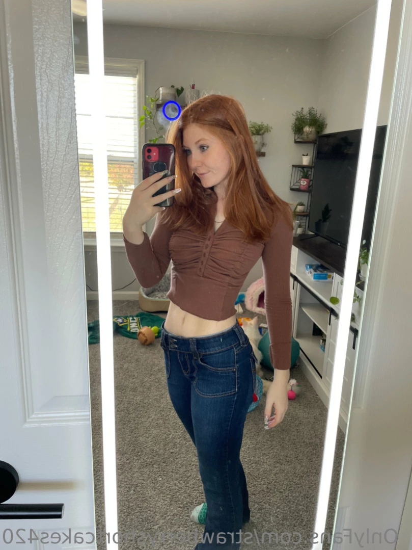 StrawberryshortCakes [ strawberryshortcakes420 ] Onlyfans leaked photo 14981641 on Hotleaks.tv