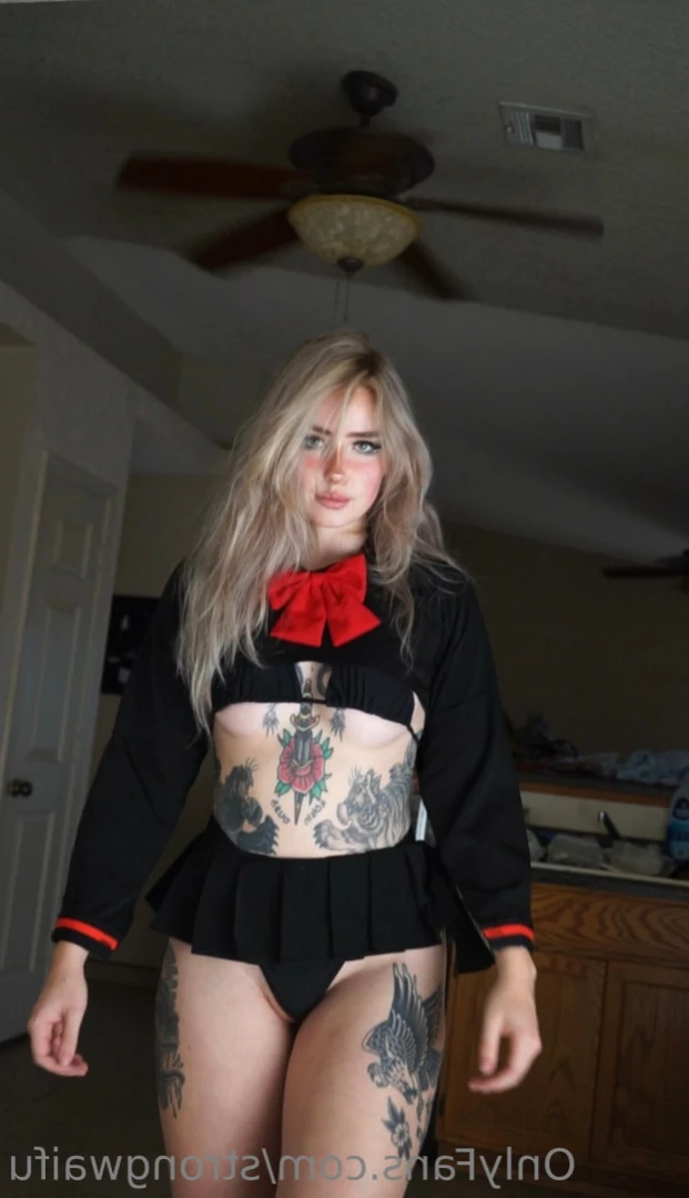 Strong Waifu Secret [ strongwaifu ] Onlyfans leaked photo 11345168 on Hotleaks.tv