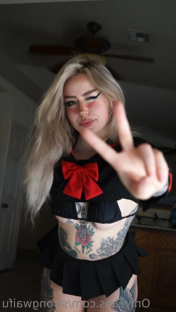 Strong Waifu Secret [ strongwaifu ] Onlyfans leaked photo 14395427 on Hotleaks.tv