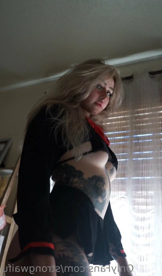 Strong Waifu Secret [ strongwaifu ] Onlyfans leaked photo 16081148 on Hotleaks.tv