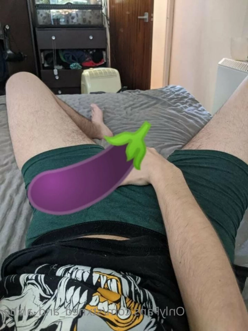 FtM guy &amp; Cis guy [ stxned_and_alxne ] Onlyfans leaked photo 14395300 on Hotleaks.tv