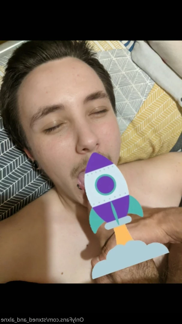 FtM guy &amp; Cis guy [ stxned_and_alxne ] Onlyfans leaked photo 14395306 on Hotleaks.tv