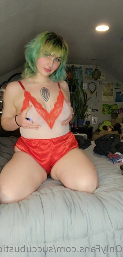 succubustic [ succubusticslut ] Onlyfans leaked photo 12616623 on Hotleaks.tv