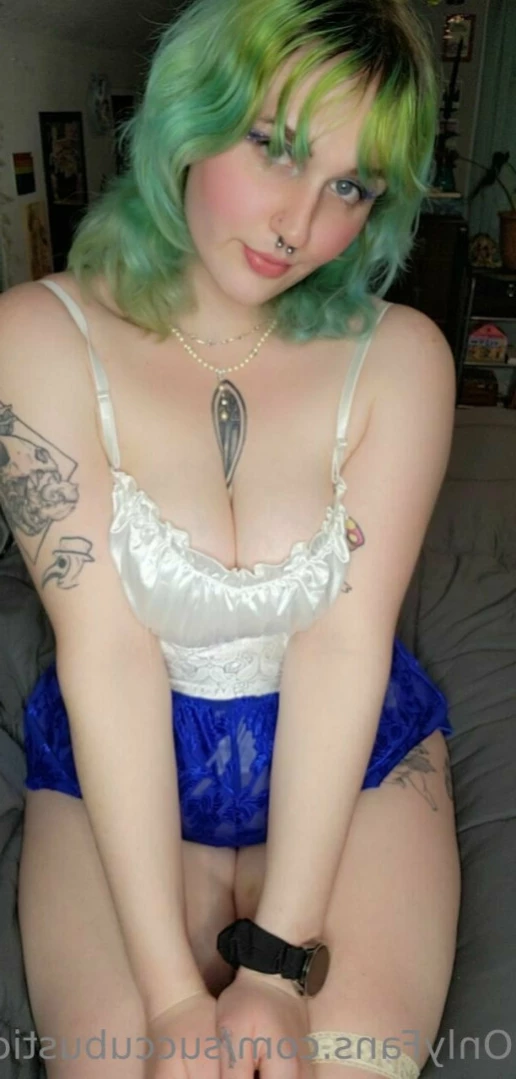 succubustic [ succubusticslut ] Onlyfans leaked photo 13419468 on Hotleaks.tv
