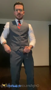 Suited Daily [ suiteddaily ] Onlyfans leaked video 14034462 on Hotleaks.tv