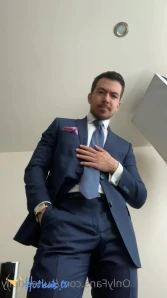 Suited Daily [ suiteddaily ] Onlyfans leaked video 14523753 on Hotleaks.tv