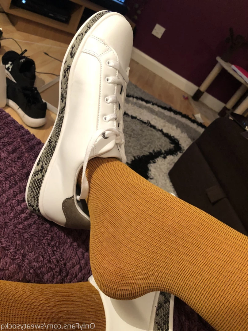 Sweaty Sock Queen [ sweatysockq ] Onlyfans leaked photo 10856325 on Hotleaks.tv