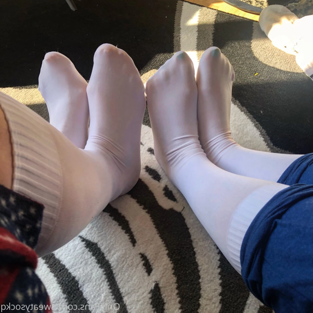 Sweaty Sock Queen [ sweatysockq ] Onlyfans leaked photo 10970972 on Hotleaks.tv