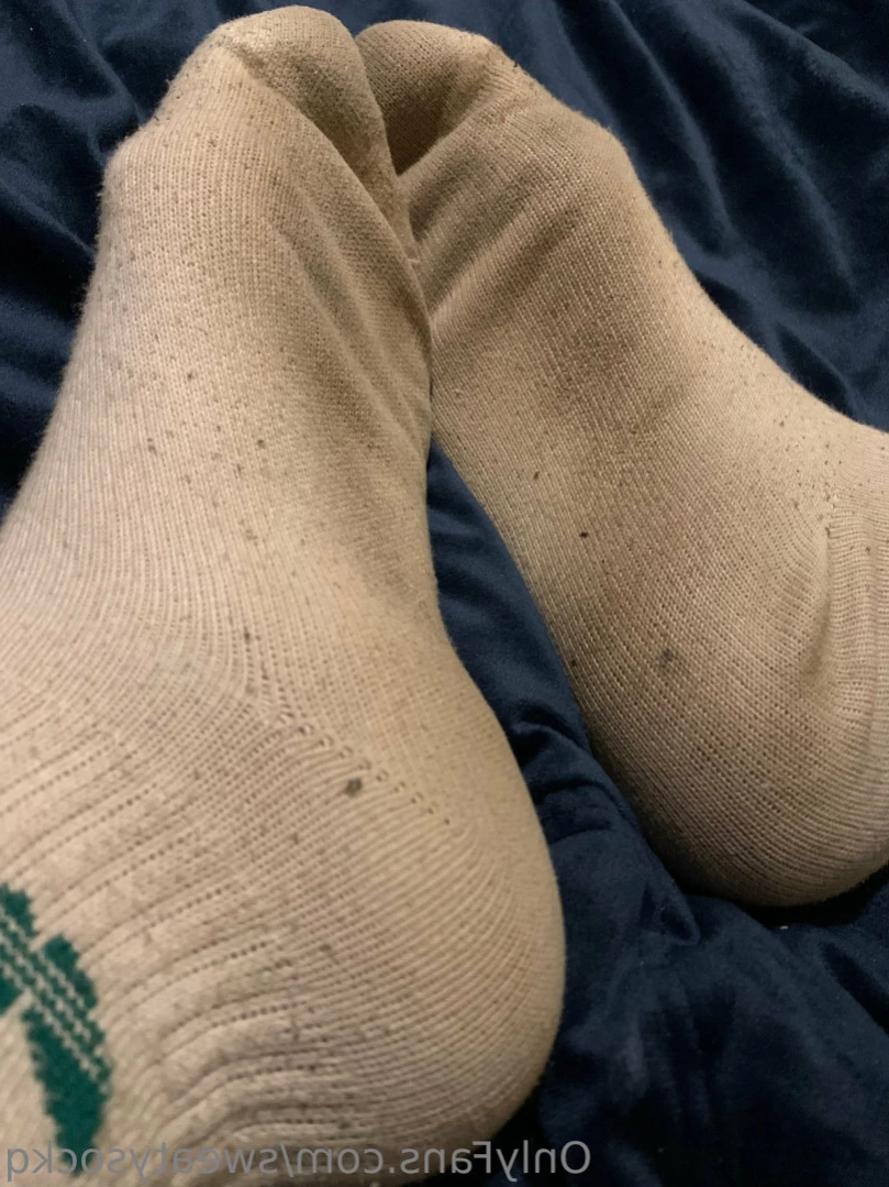 Sweaty Sock Queen [ sweatysockq ] Onlyfans leaked photo 11746078 on Hotleaks.tv