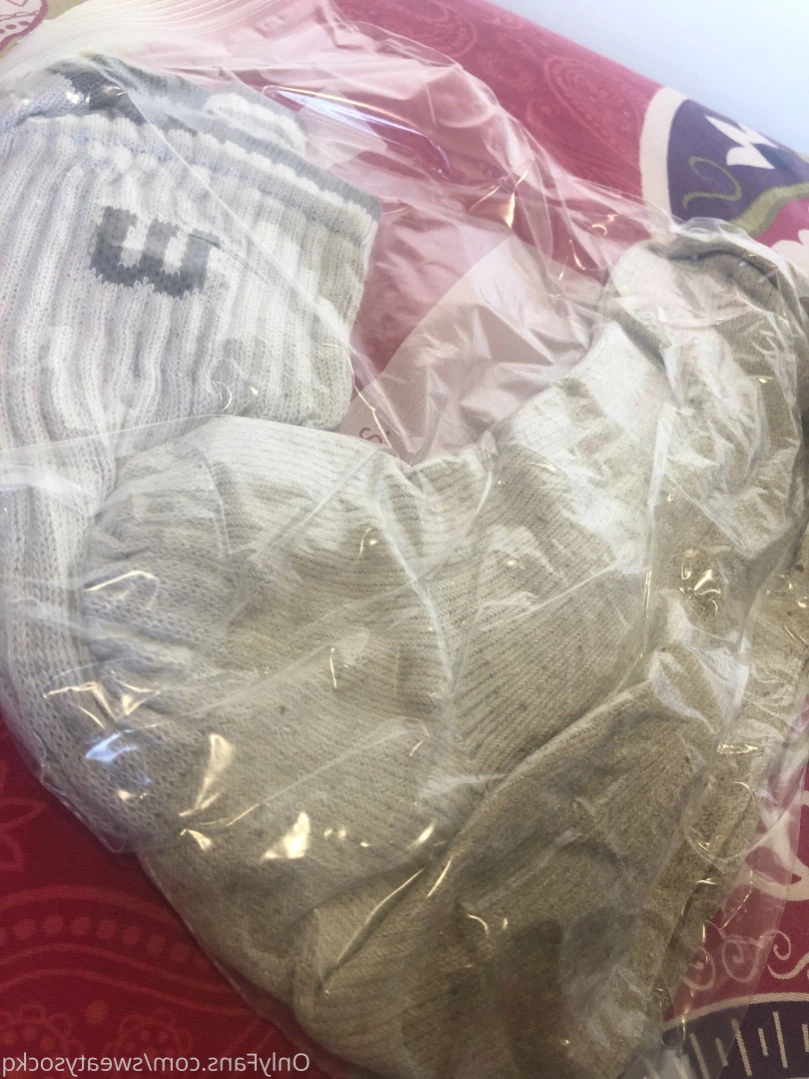 Sweaty Sock Queen [ sweatysockq ] Onlyfans leaked photo 12638454 on Hotleaks.tv