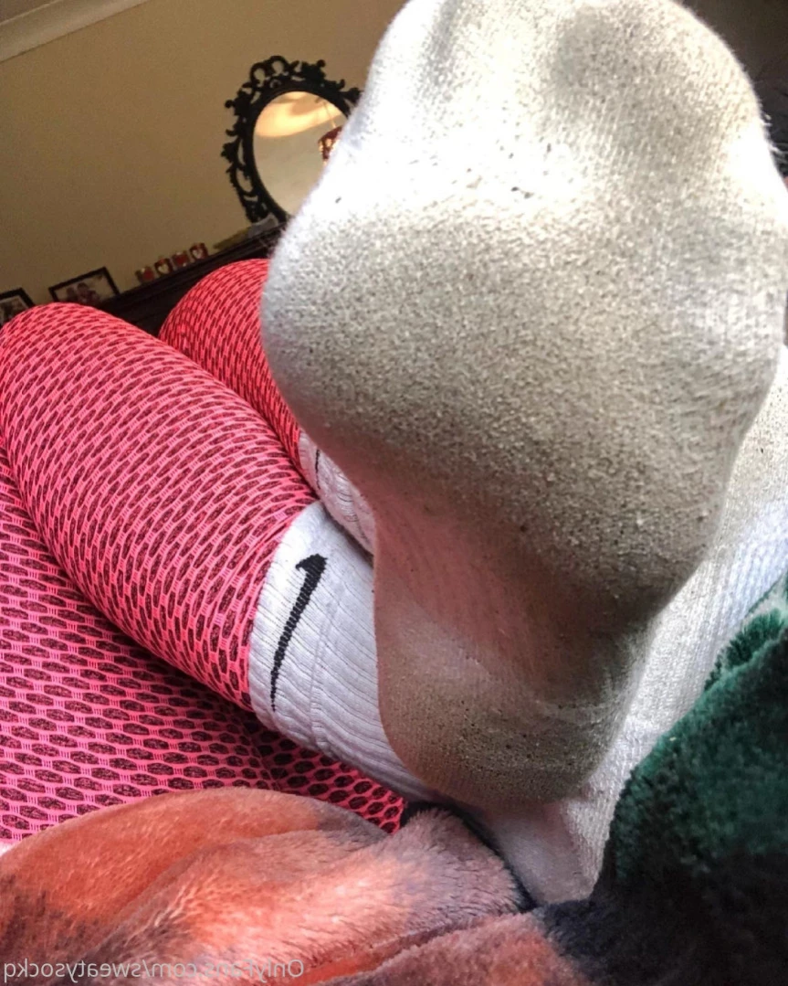 Sweaty Sock Queen [ sweatysockq ] Onlyfans leaked photo 12638464 on Hotleaks.tv