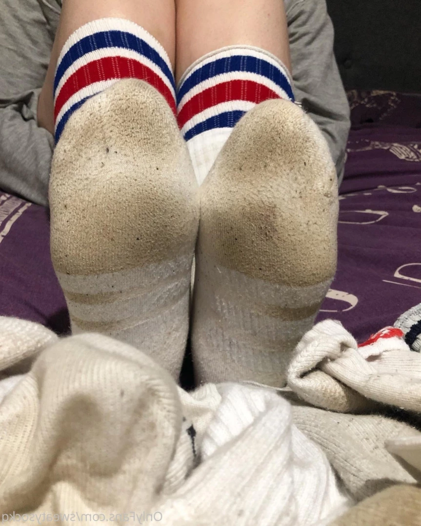 Sweaty Sock Queen [ sweatysockq ] Onlyfans leaked photo 12833936 on Hotleaks.tv
