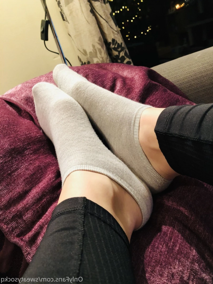 Sweaty Sock Queen [ sweatysockq ] Onlyfans leaked photo 13419393 on Hotleaks.tv