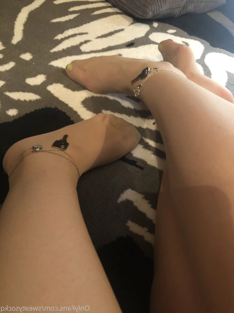 Sweaty Sock Queen [ sweatysockq ] Onlyfans leaked photo 13789403 on Hotleaks.tv