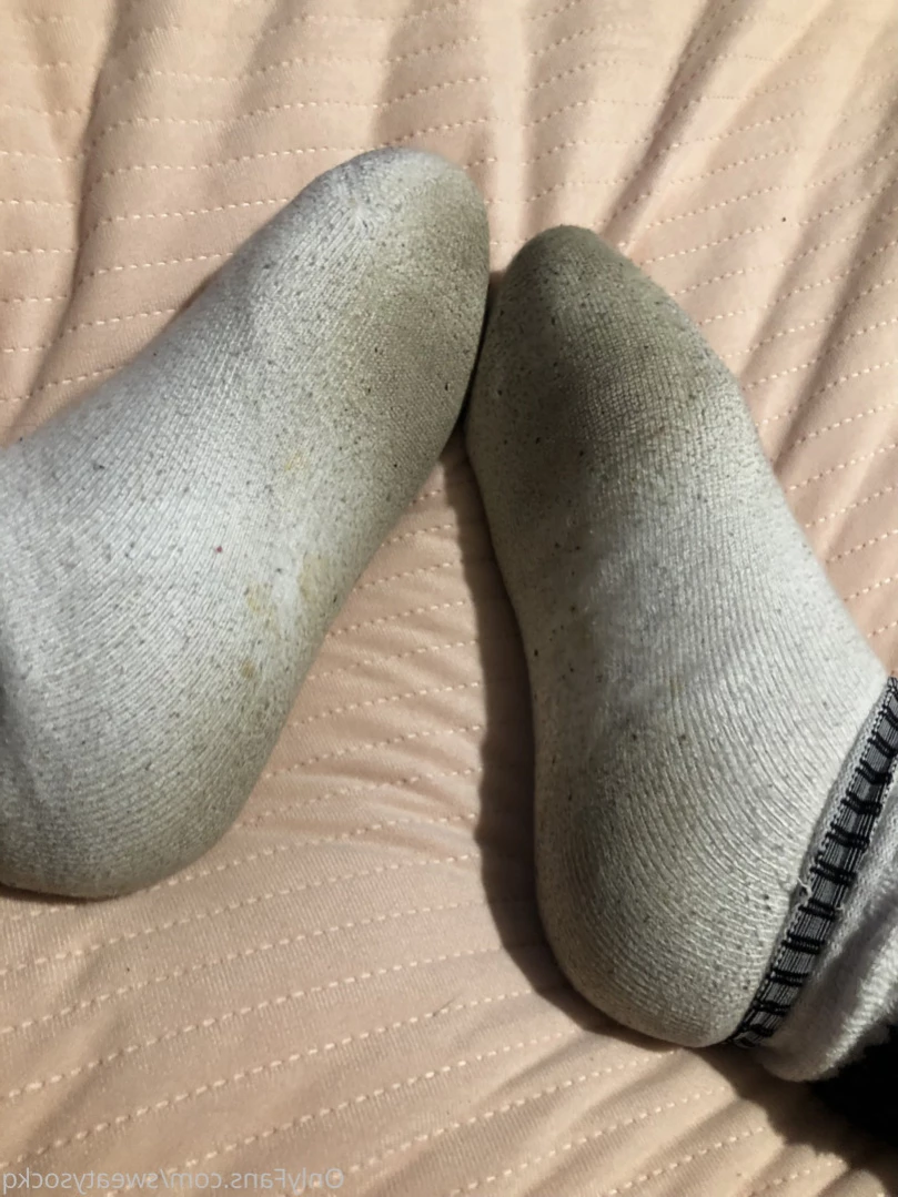 Sweaty Sock Queen [ sweatysockq ] Onlyfans leaked photo 14240246 on Hotleaks.tv