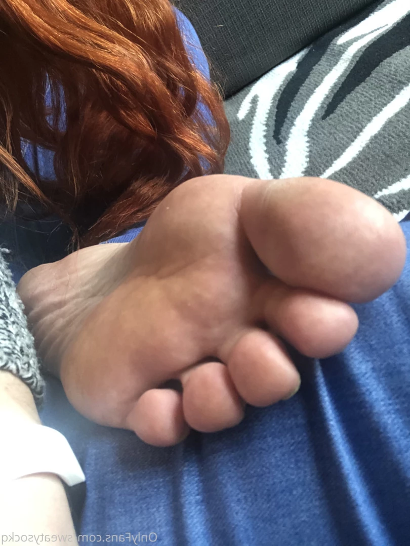 Sweaty Sock Queen [ sweatysockq ] Onlyfans leaked photo 14429080 on Hotleaks.tv