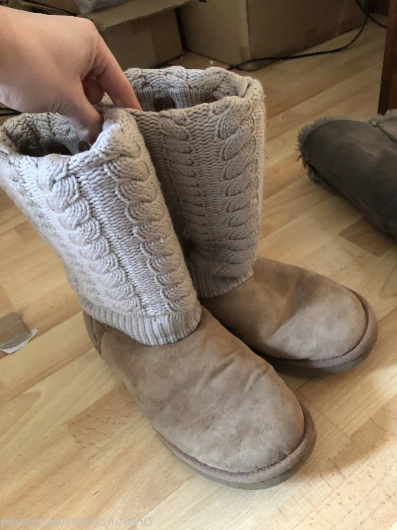 Sweaty Sock Queen [ sweatysockq ] Onlyfans leaked photo 14429499 on Hotleaks.tv